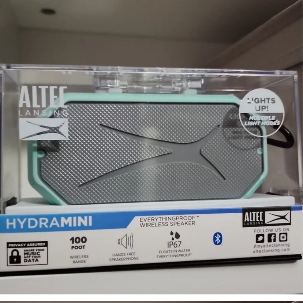 💸Open to offers💸Hydra mini Altec Lansing speaker